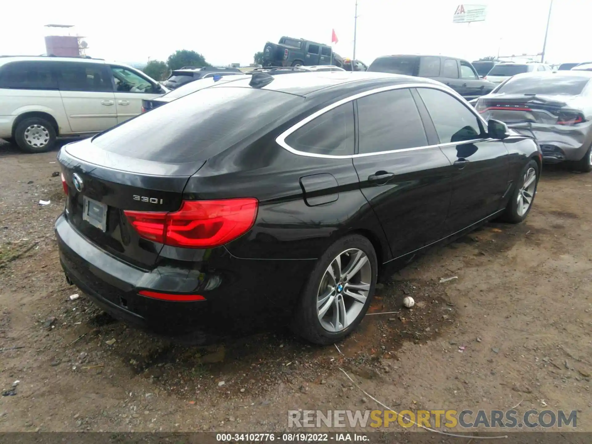 4 Photograph of a damaged car WBA8Z9C59KB220701 BMW 3 SERIES 2019