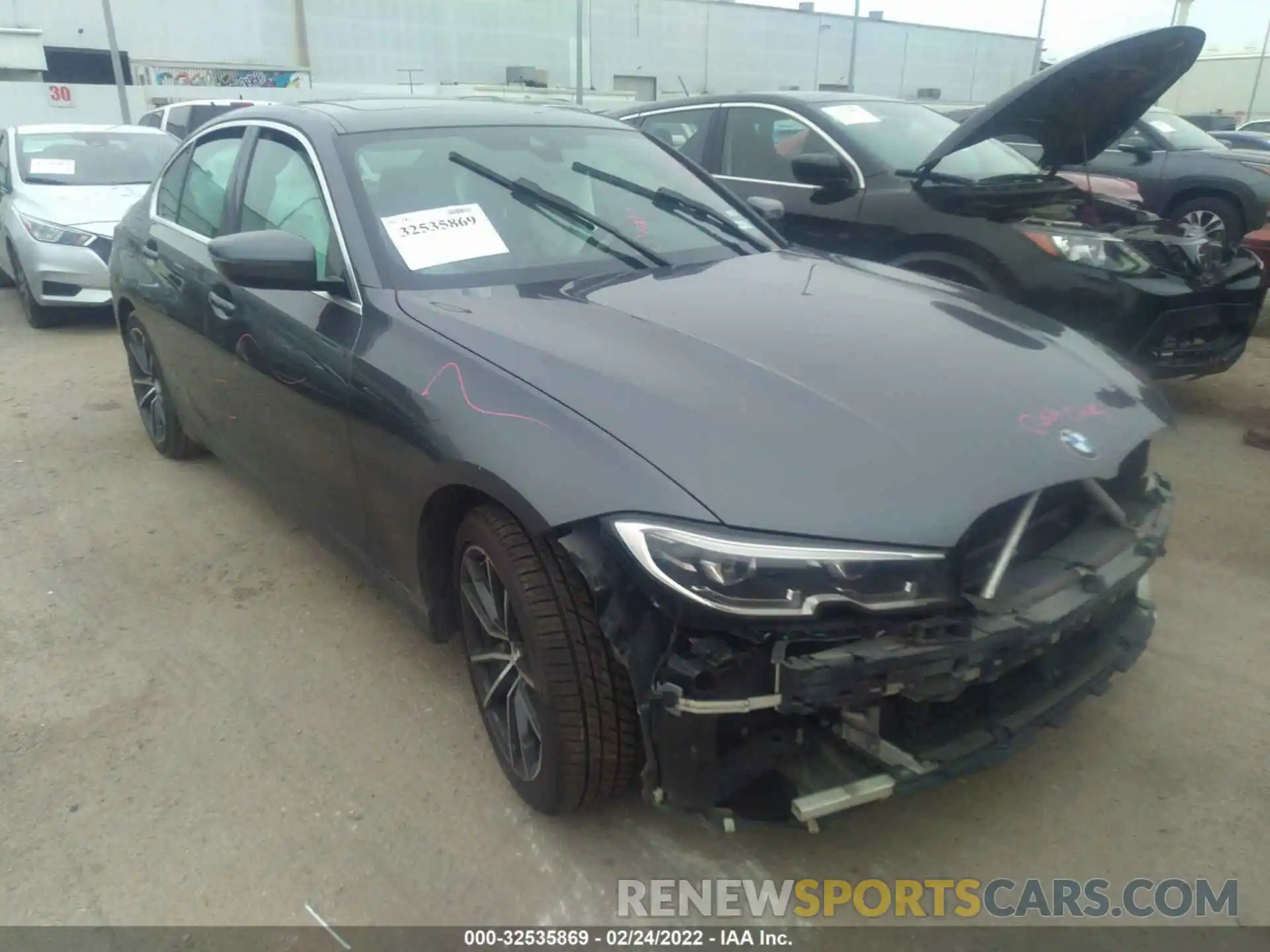 1 Photograph of a damaged car 3MW5R1J00L8B05810 BMW 3 SERIES 2020