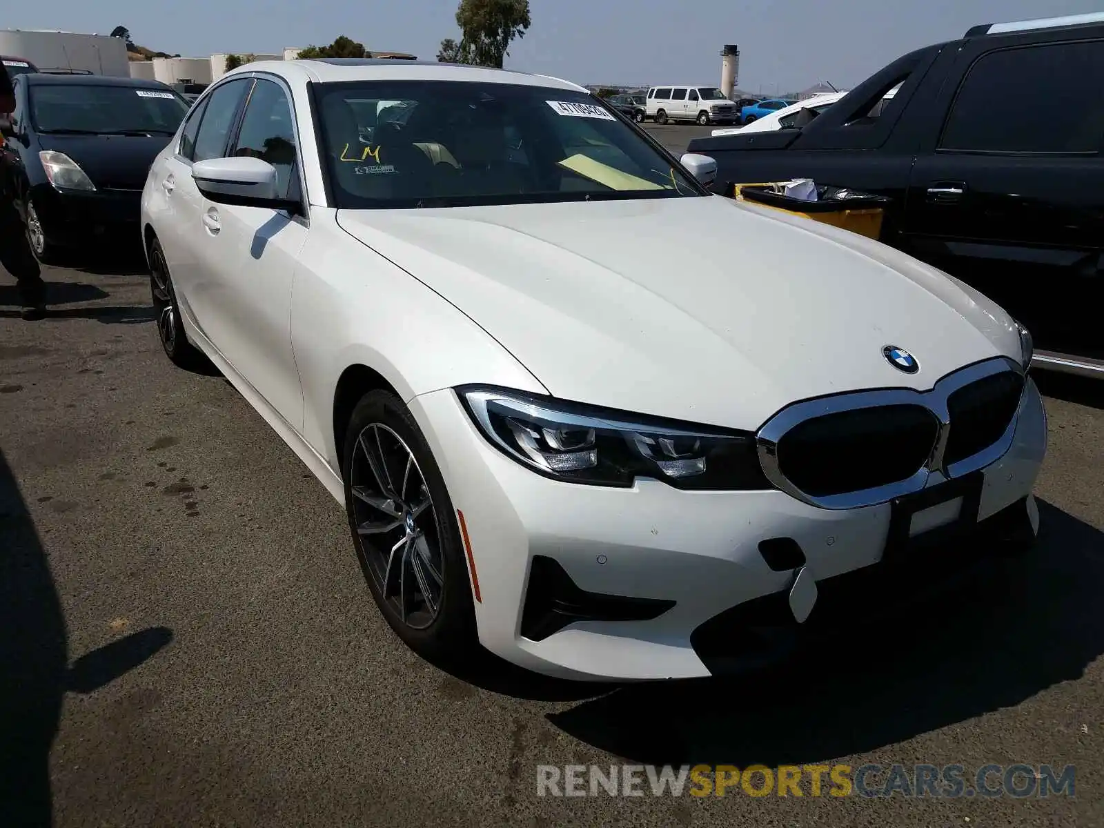 1 Photograph of a damaged car 3MW5R1J00L8B13390 BMW 3 SERIES 2020