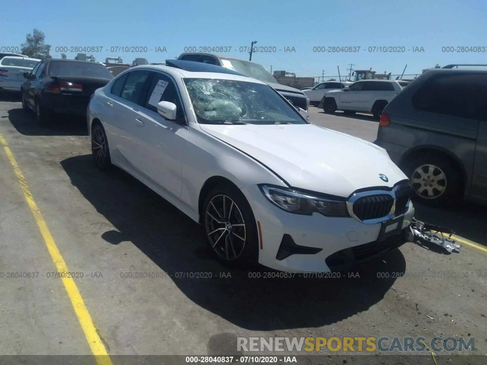 1 Photograph of a damaged car 3MW5R1J00L8B15267 BMW 3 SERIES 2020