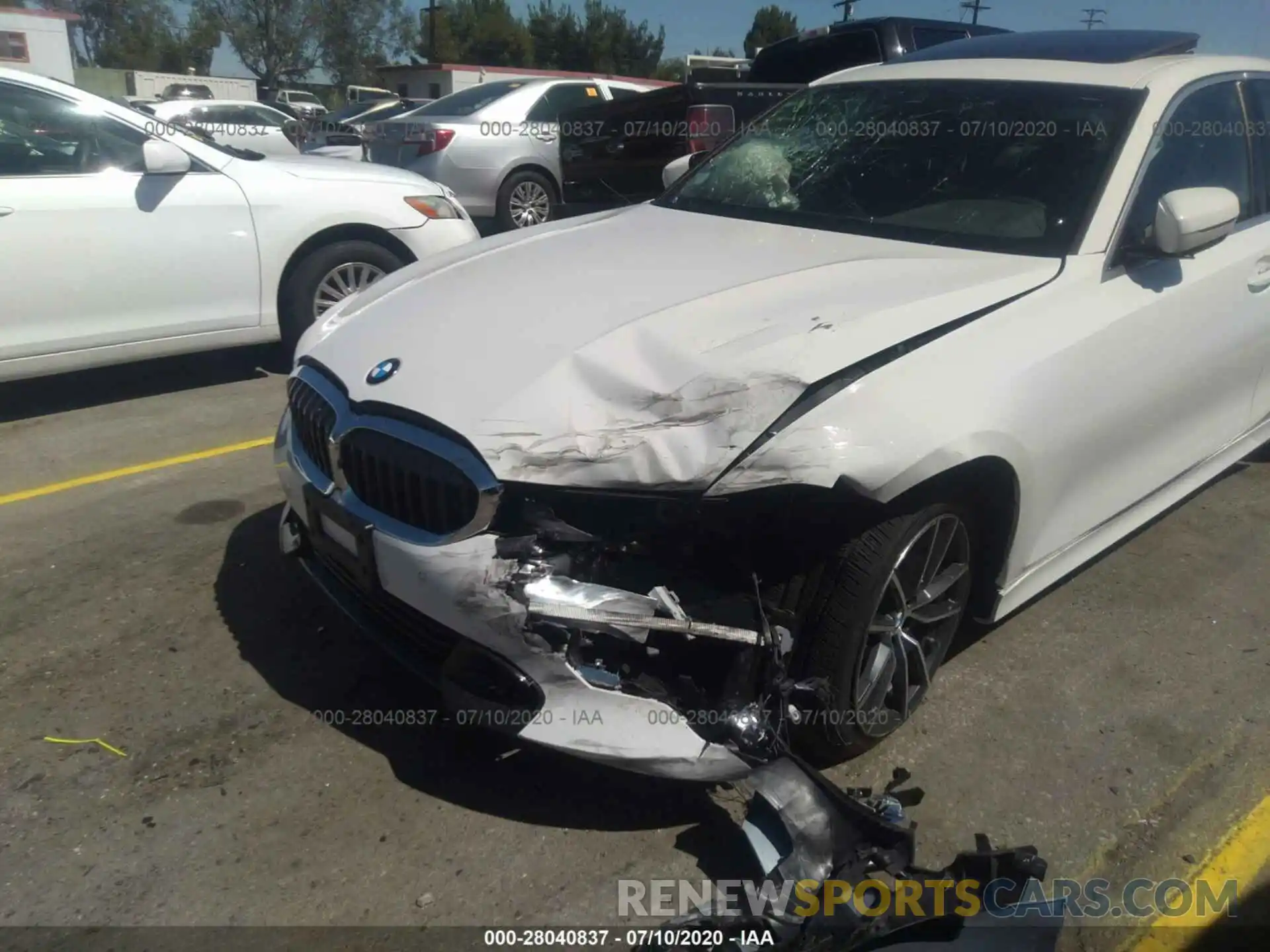 6 Photograph of a damaged car 3MW5R1J00L8B15267 BMW 3 SERIES 2020