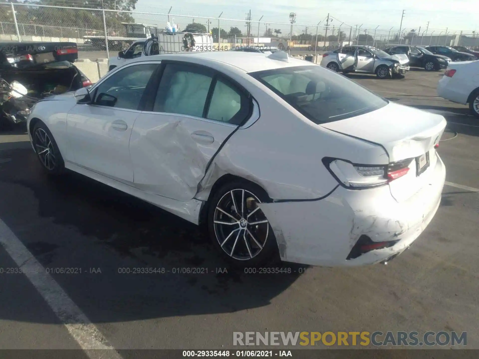 3 Photograph of a damaged car 3MW5R1J00L8B16516 BMW 3 SERIES 2020