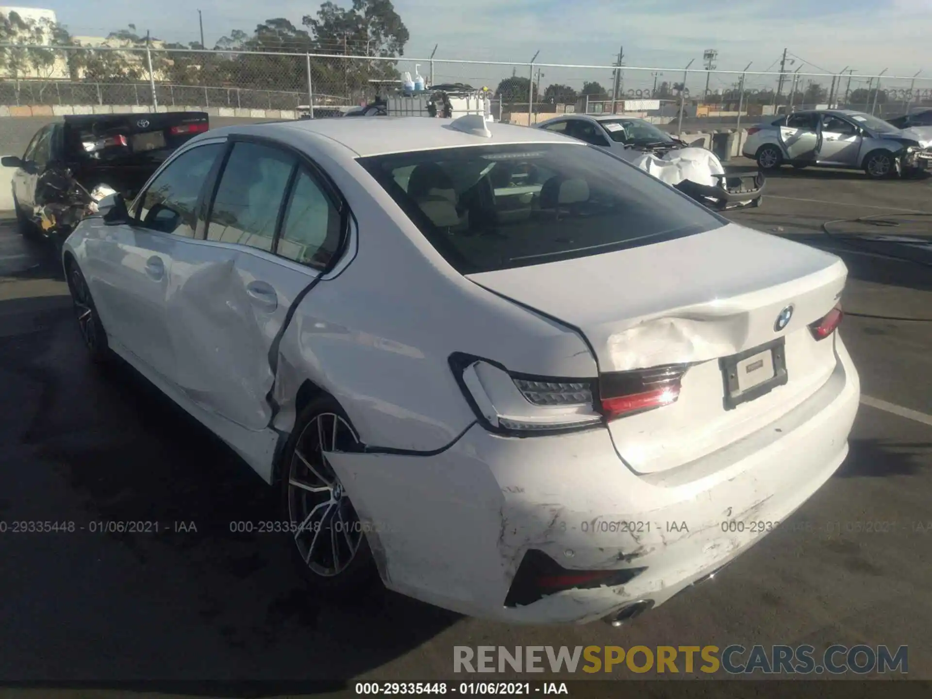 6 Photograph of a damaged car 3MW5R1J00L8B16516 BMW 3 SERIES 2020