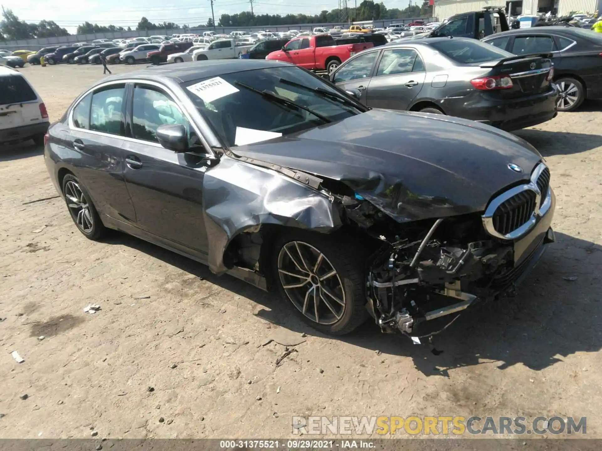 1 Photograph of a damaged car 3MW5R1J00L8B19612 BMW 3 SERIES 2020