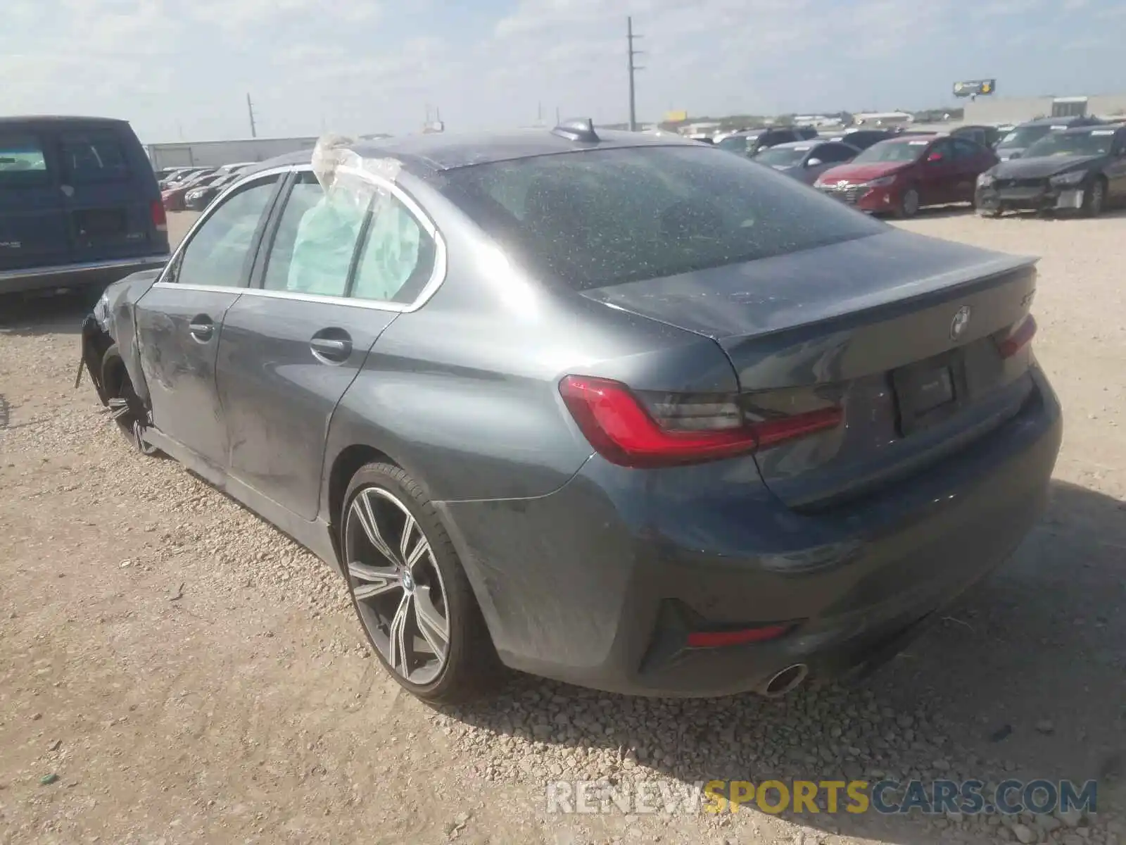 3 Photograph of a damaged car 3MW5R1J00L8B20212 BMW 3 SERIES 2020