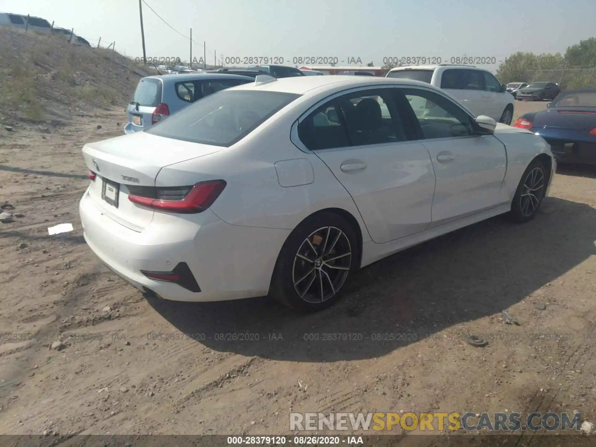 4 Photograph of a damaged car 3MW5R1J00L8B21036 BMW 3 SERIES 2020