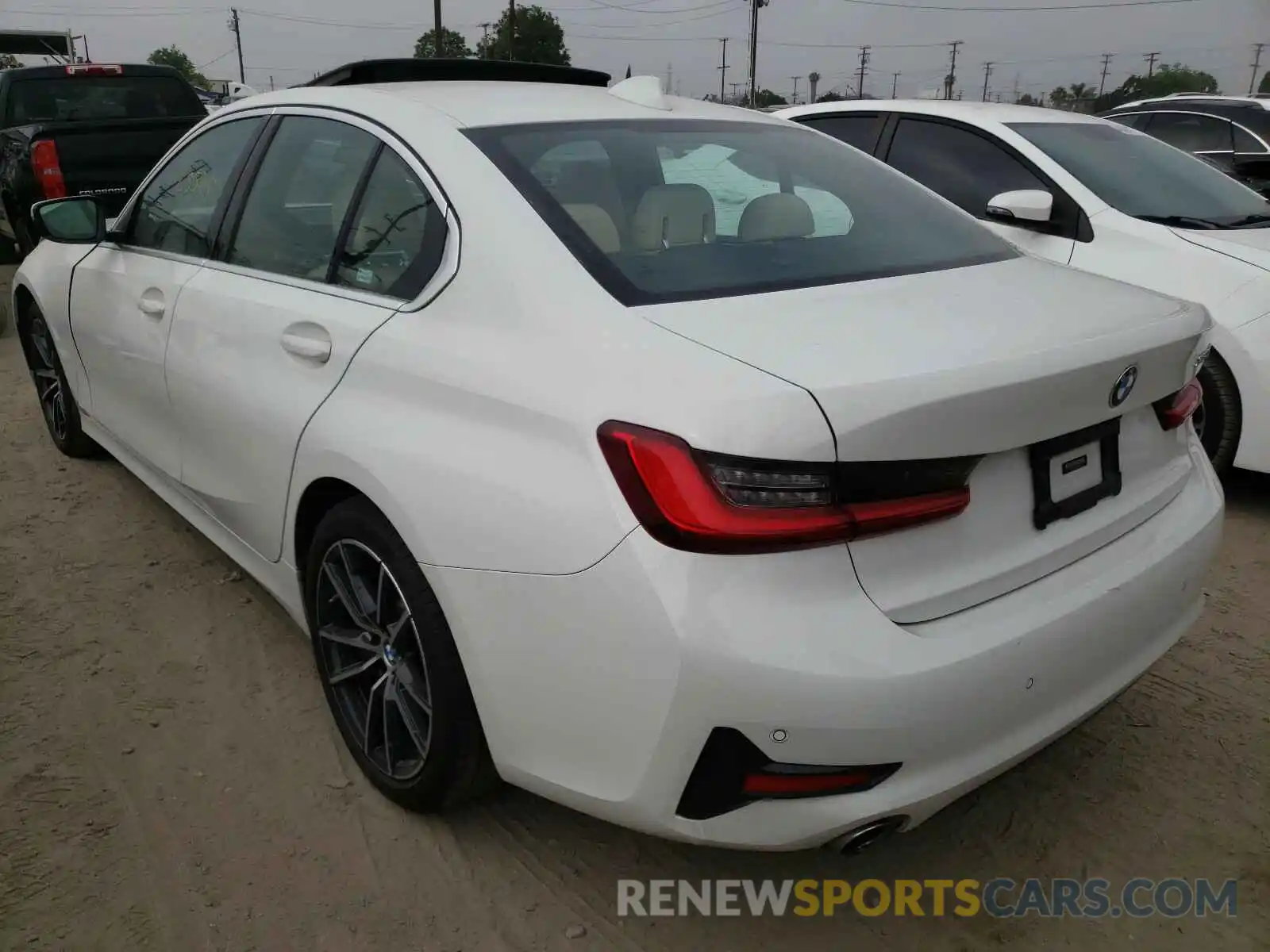 3 Photograph of a damaged car 3MW5R1J00L8B23840 BMW 3 SERIES 2020