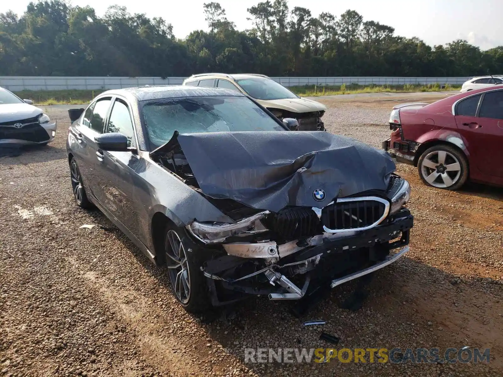 1 Photograph of a damaged car 3MW5R1J00L8B24163 BMW 3 SERIES 2020