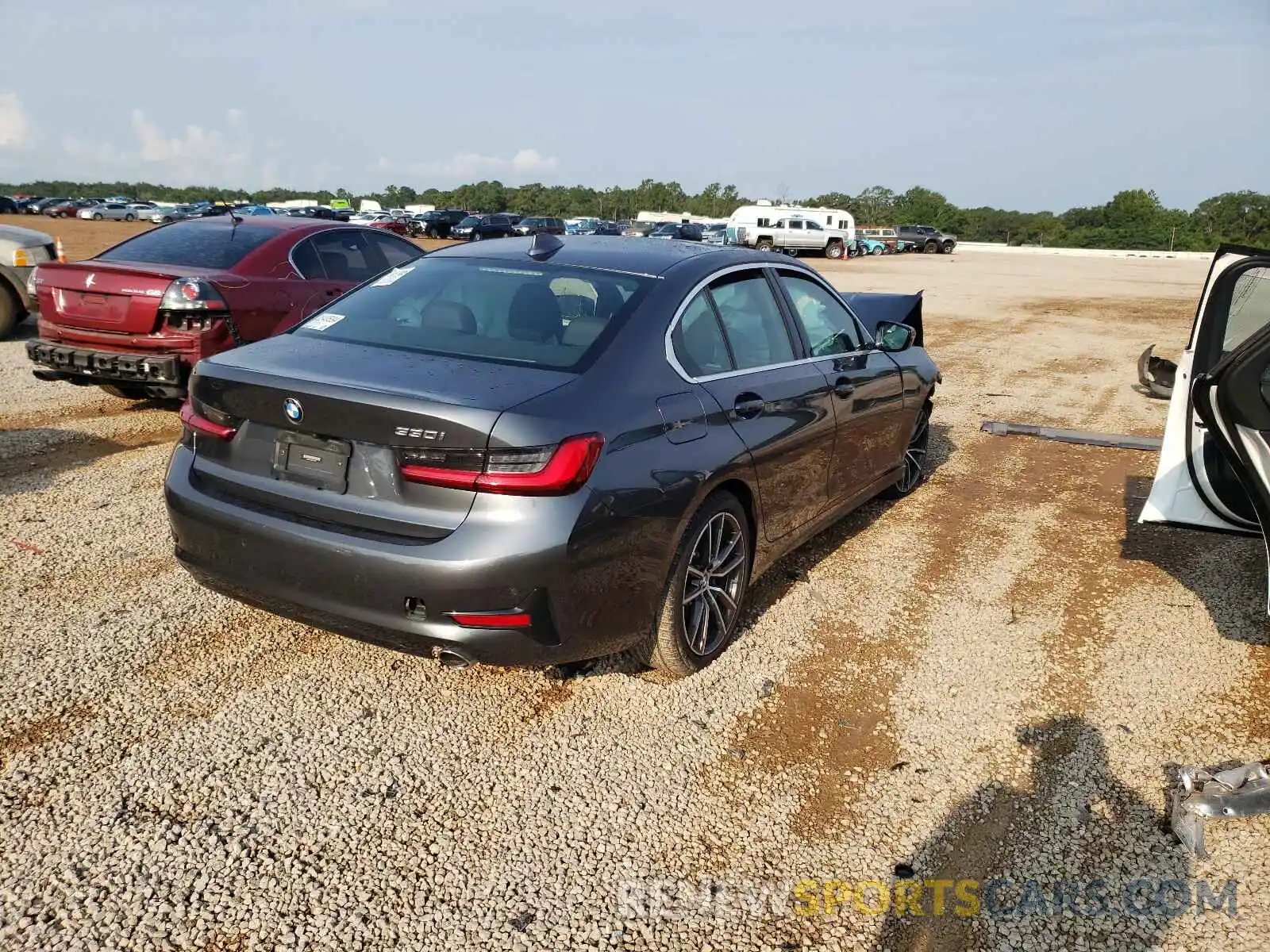 4 Photograph of a damaged car 3MW5R1J00L8B24163 BMW 3 SERIES 2020