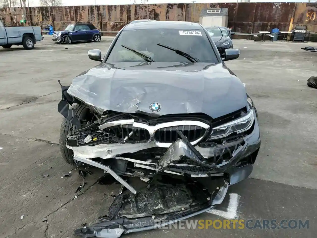 5 Photograph of a damaged car 3MW5R1J00L8B26107 BMW 3 SERIES 2020