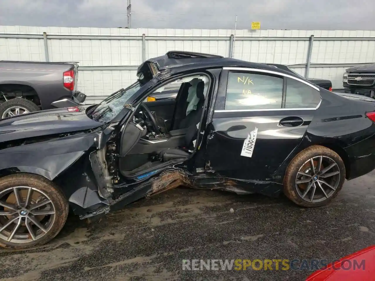 9 Photograph of a damaged car 3MW5R1J00L8B28374 BMW 3 SERIES 2020