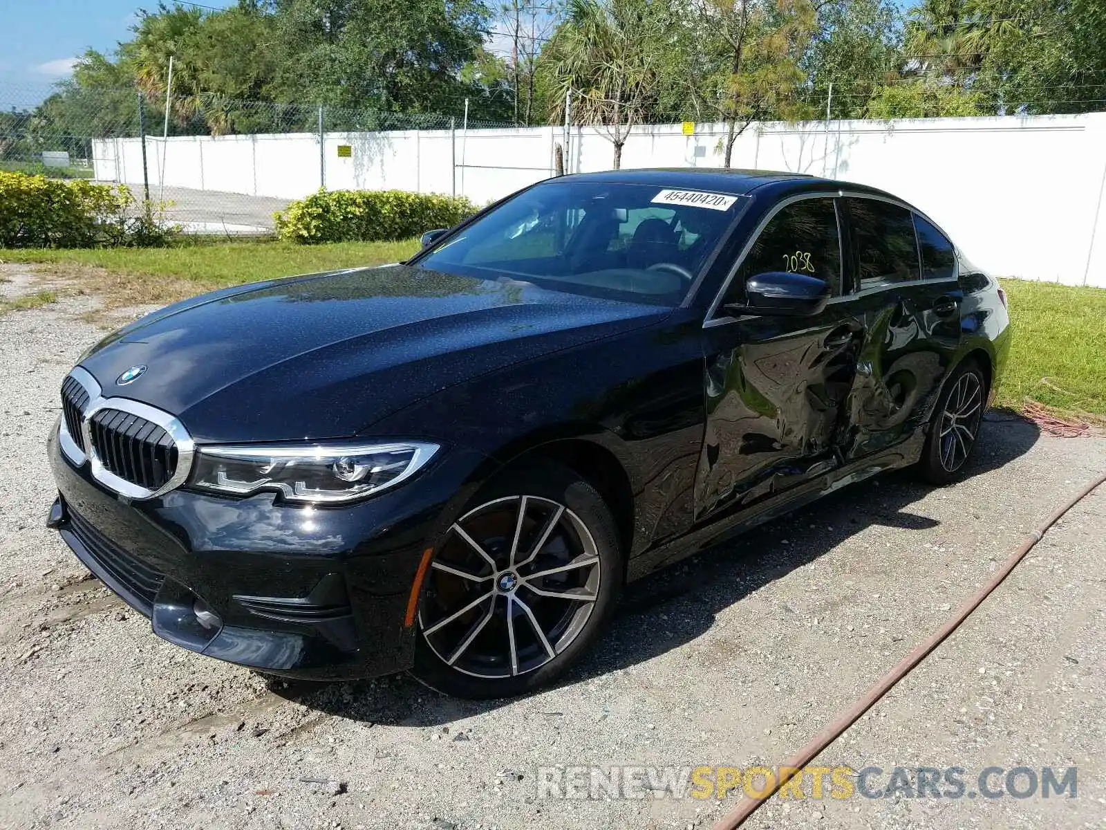 2 Photograph of a damaged car 3MW5R1J00L8B28407 BMW 3 SERIES 2020