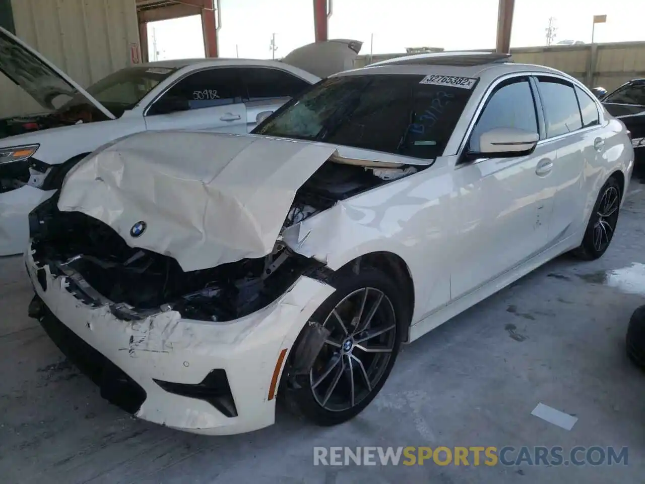 2 Photograph of a damaged car 3MW5R1J00L8B31128 BMW 3 SERIES 2020