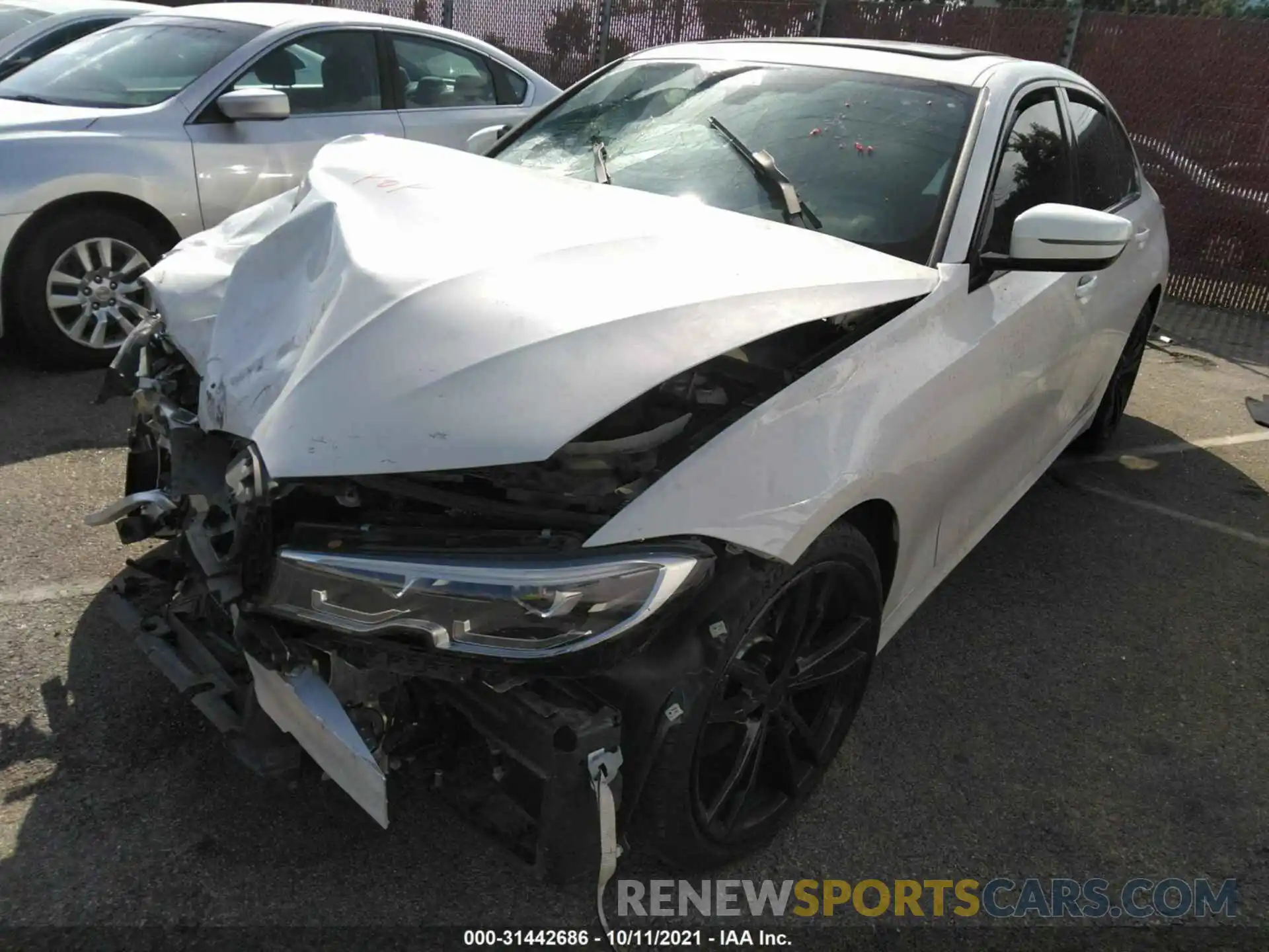 2 Photograph of a damaged car 3MW5R1J00L8B35566 BMW 3 SERIES 2020