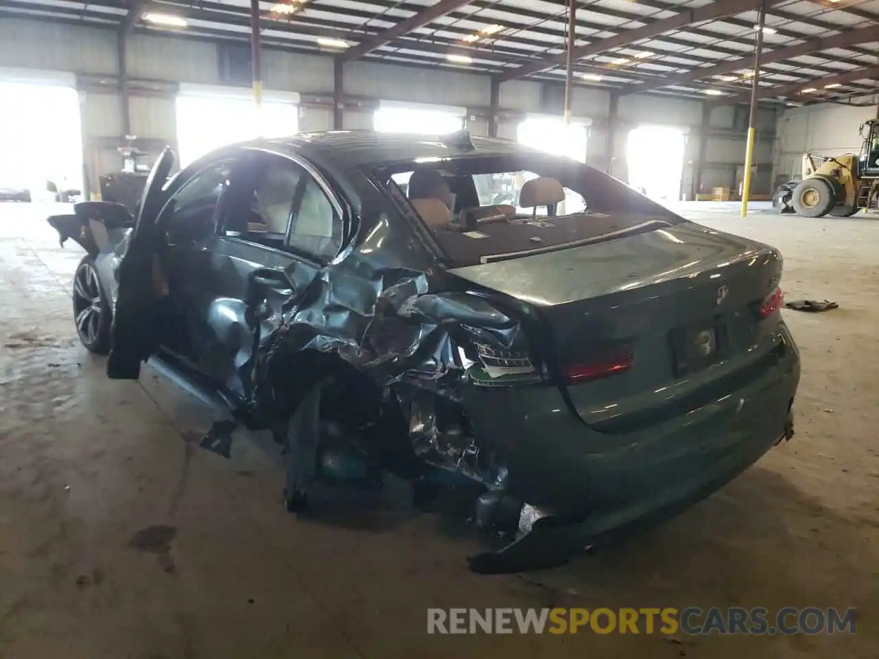 3 Photograph of a damaged car 3MW5R1J00L8B37463 BMW 3 SERIES 2020