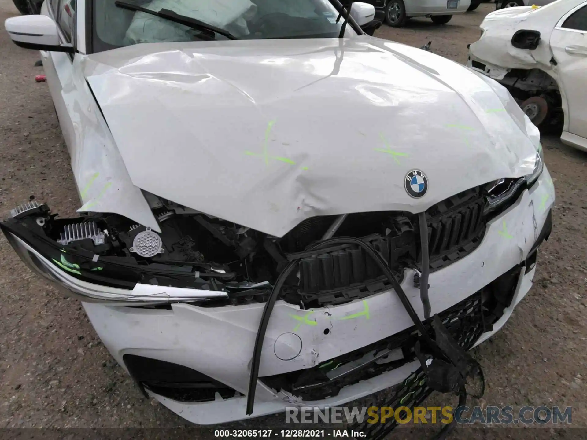 6 Photograph of a damaged car 3MW5R1J01L8B08439 BMW 3 SERIES 2020