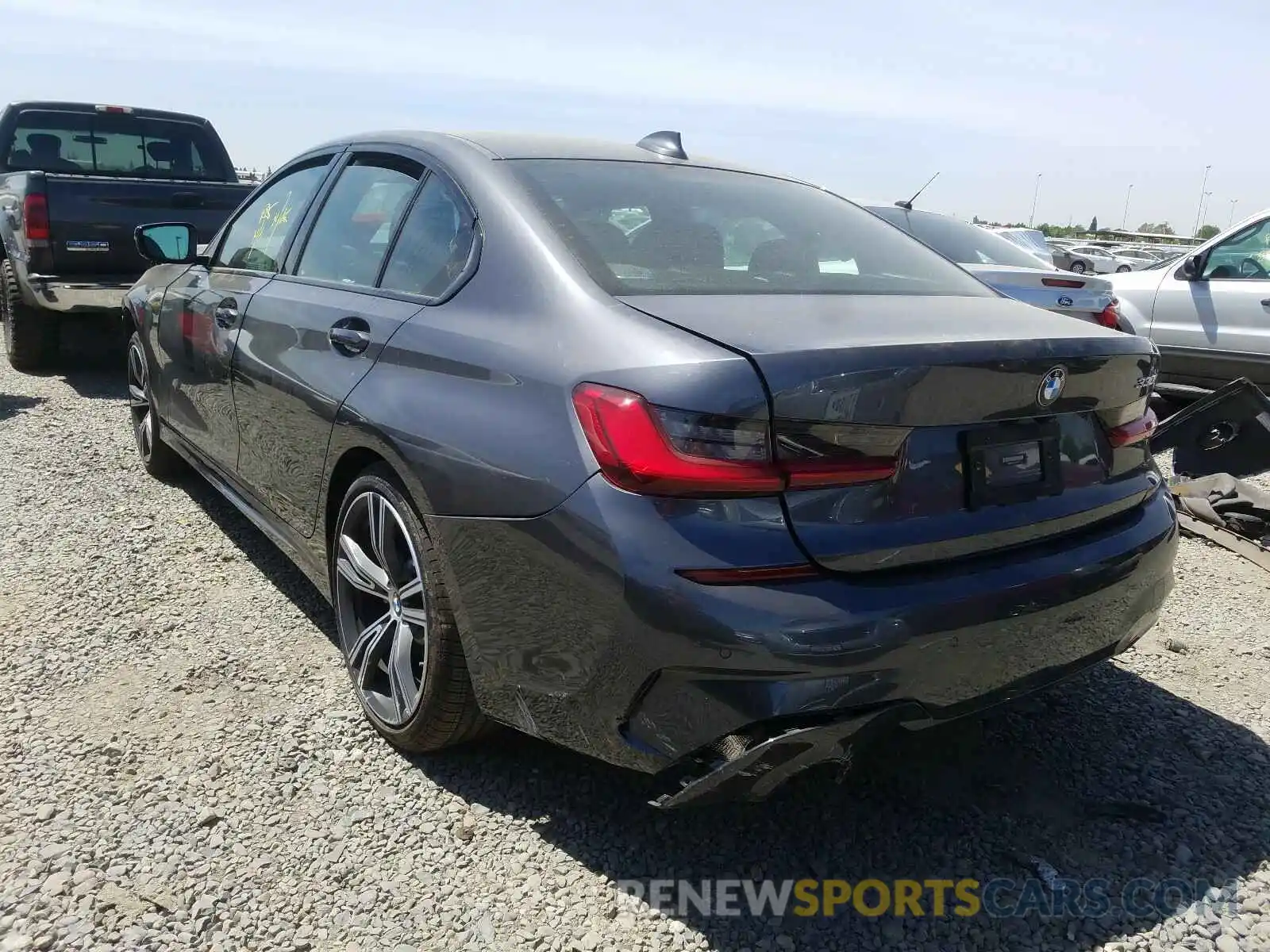 3 Photograph of a damaged car 3MW5R1J01L8B13446 BMW 3 SERIES 2020