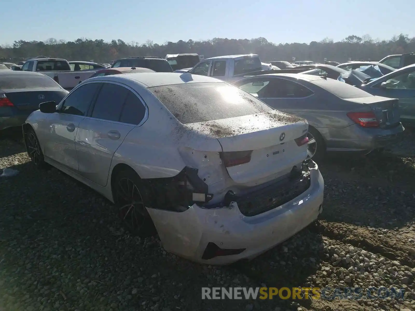 3 Photograph of a damaged car 3MW5R1J01L8B13866 BMW 3 SERIES 2020