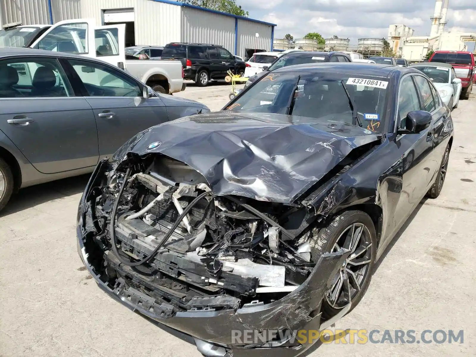 2 Photograph of a damaged car 3MW5R1J01L8B15343 BMW 3 SERIES 2020