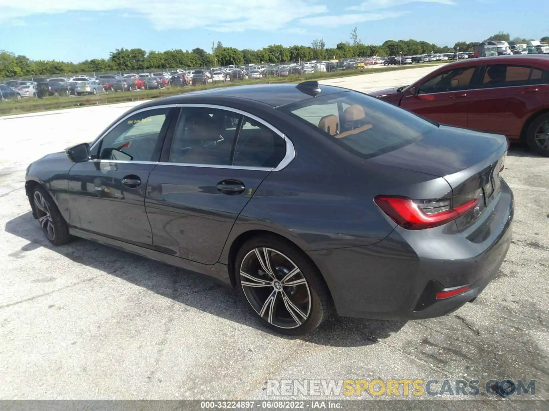 3 Photograph of a damaged car 3MW5R1J01L8B15567 BMW 3 SERIES 2020