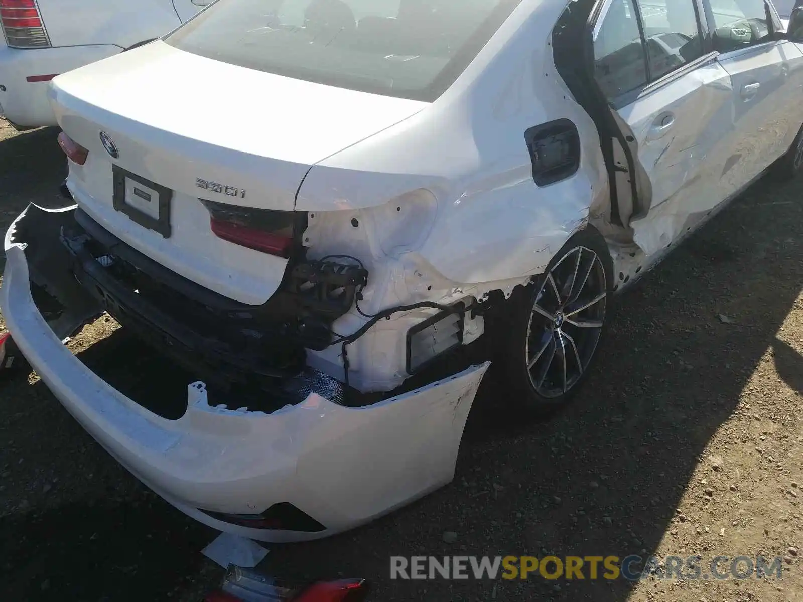 9 Photograph of a damaged car 3MW5R1J01L8B20333 BMW 3 SERIES 2020