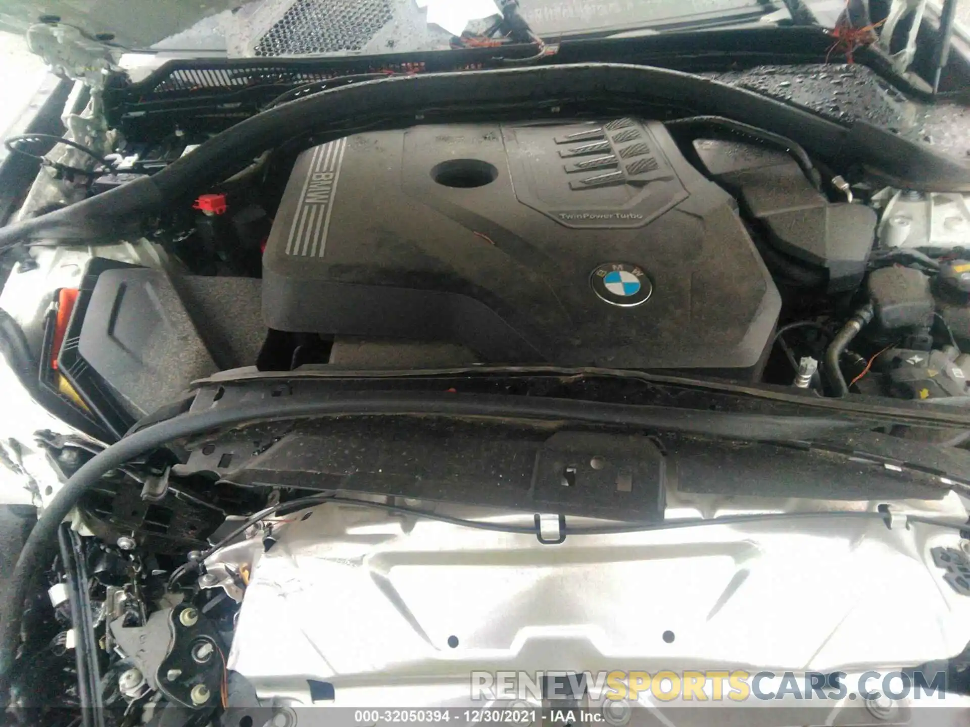 10 Фотография поврежденного автомобиля 3MW5R1J01L8B20428 BMW 3 SERIES 2020