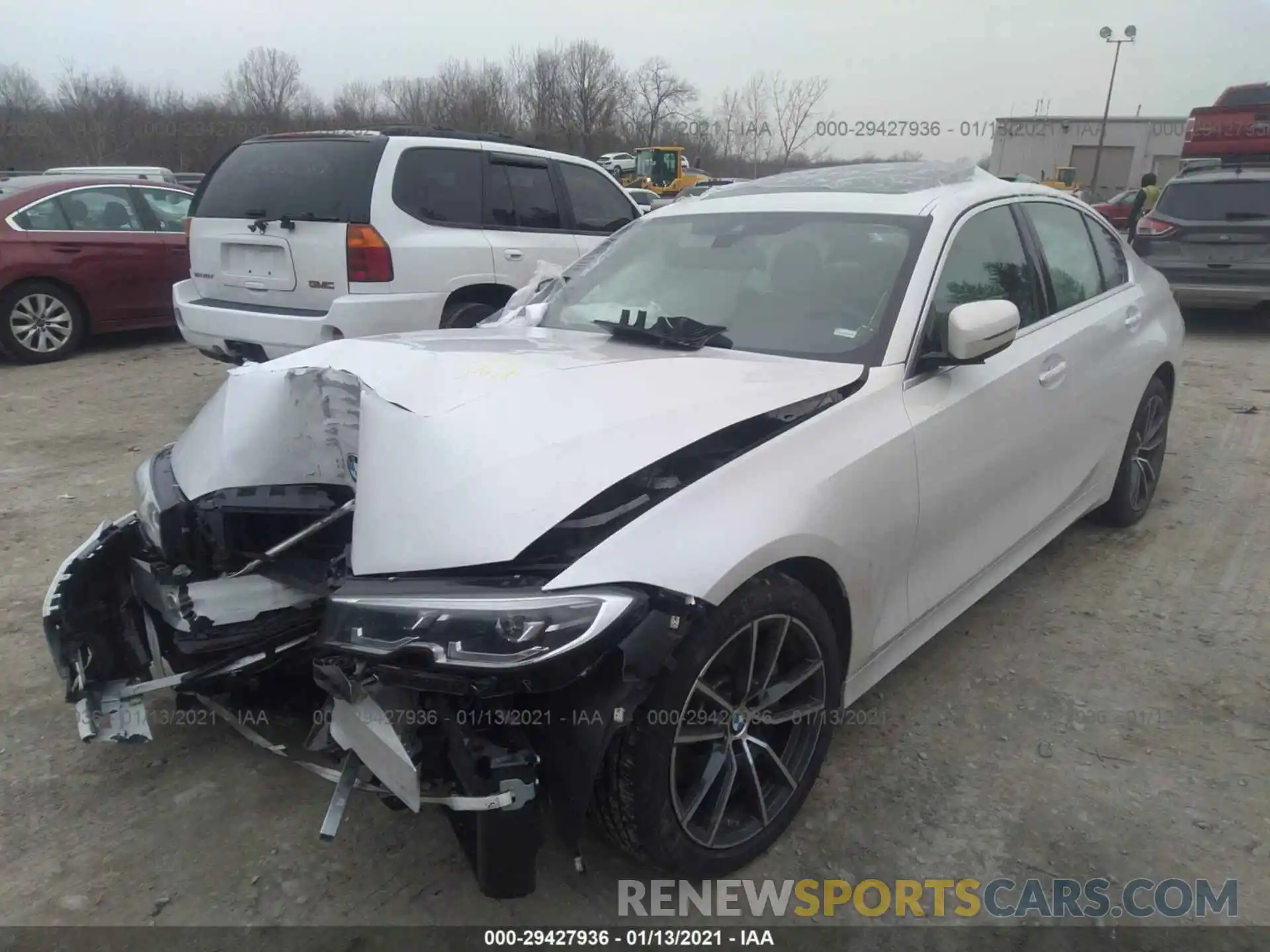 2 Фотография поврежденного автомобиля 3MW5R1J01L8B21031 BMW 3 SERIES 2020