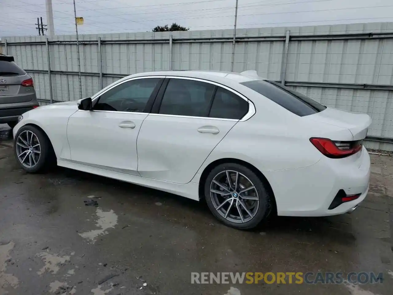 2 Photograph of a damaged car 3MW5R1J01L8B37326 BMW 3 SERIES 2020