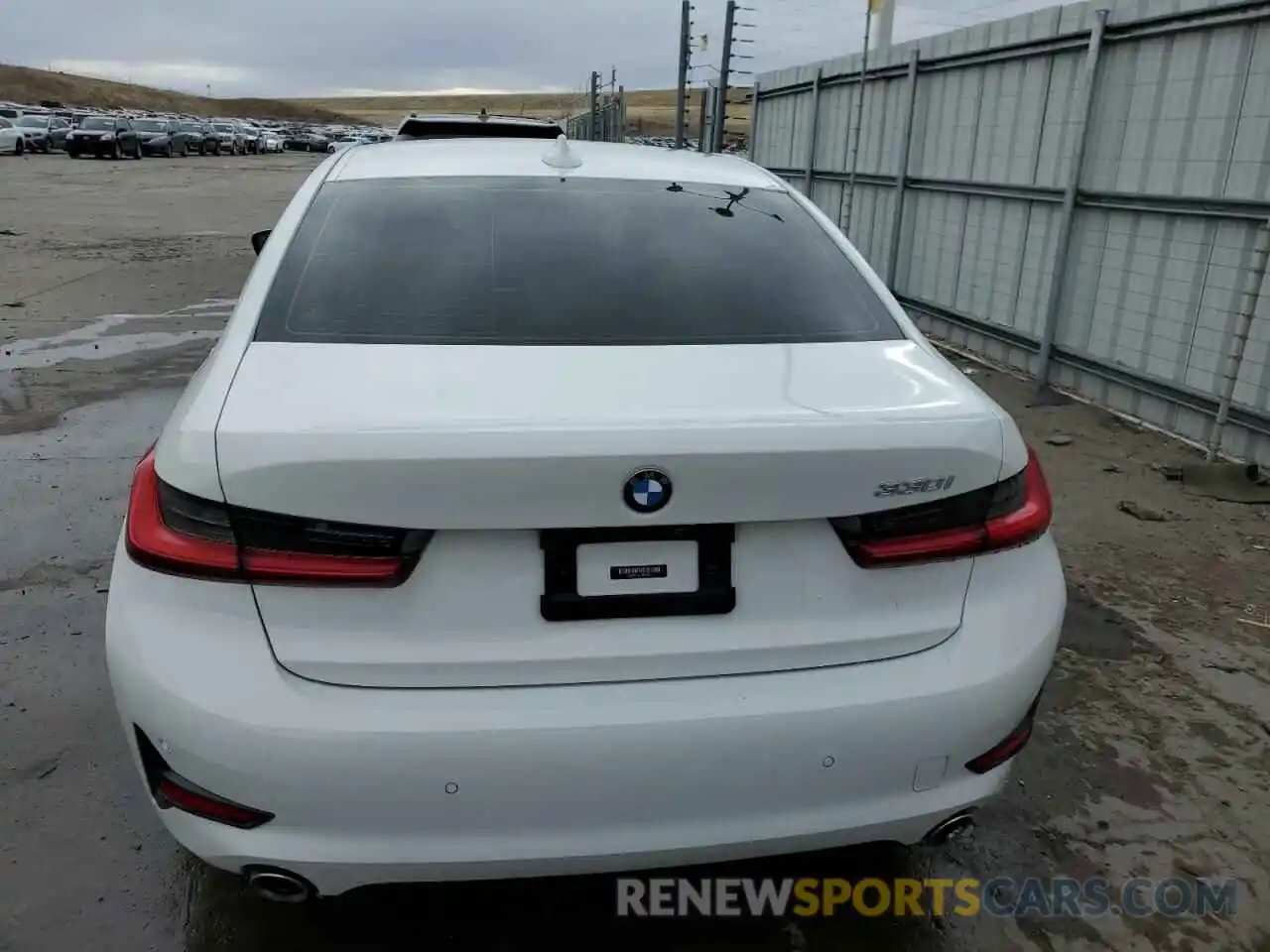 6 Фотография поврежденного автомобиля 3MW5R1J01L8B37326 BMW 3 SERIES 2020