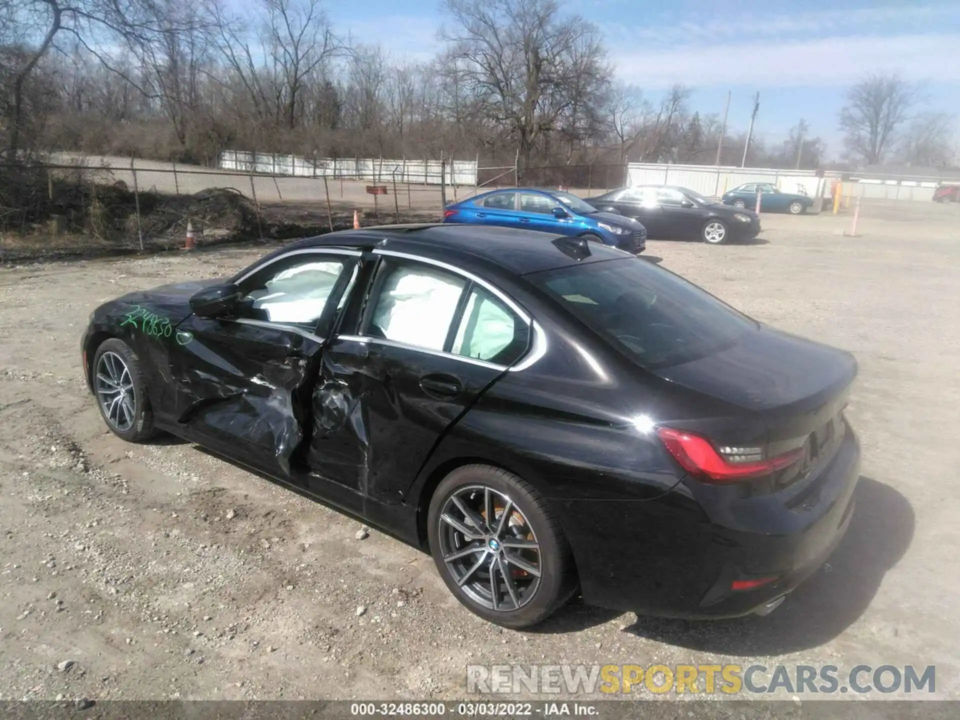 3 Photograph of a damaged car 3MW5R1J01L8B45359 BMW 3 SERIES 2020