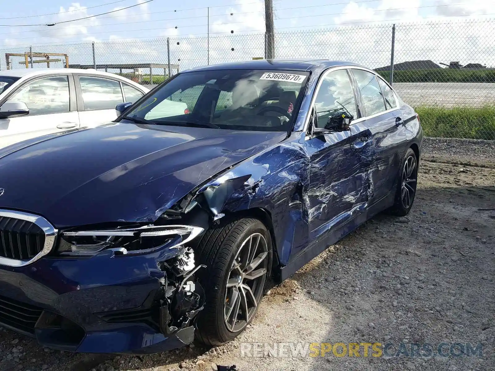 9 Photograph of a damaged car 3MW5R1J02L8B10166 BMW 3 SERIES 2020