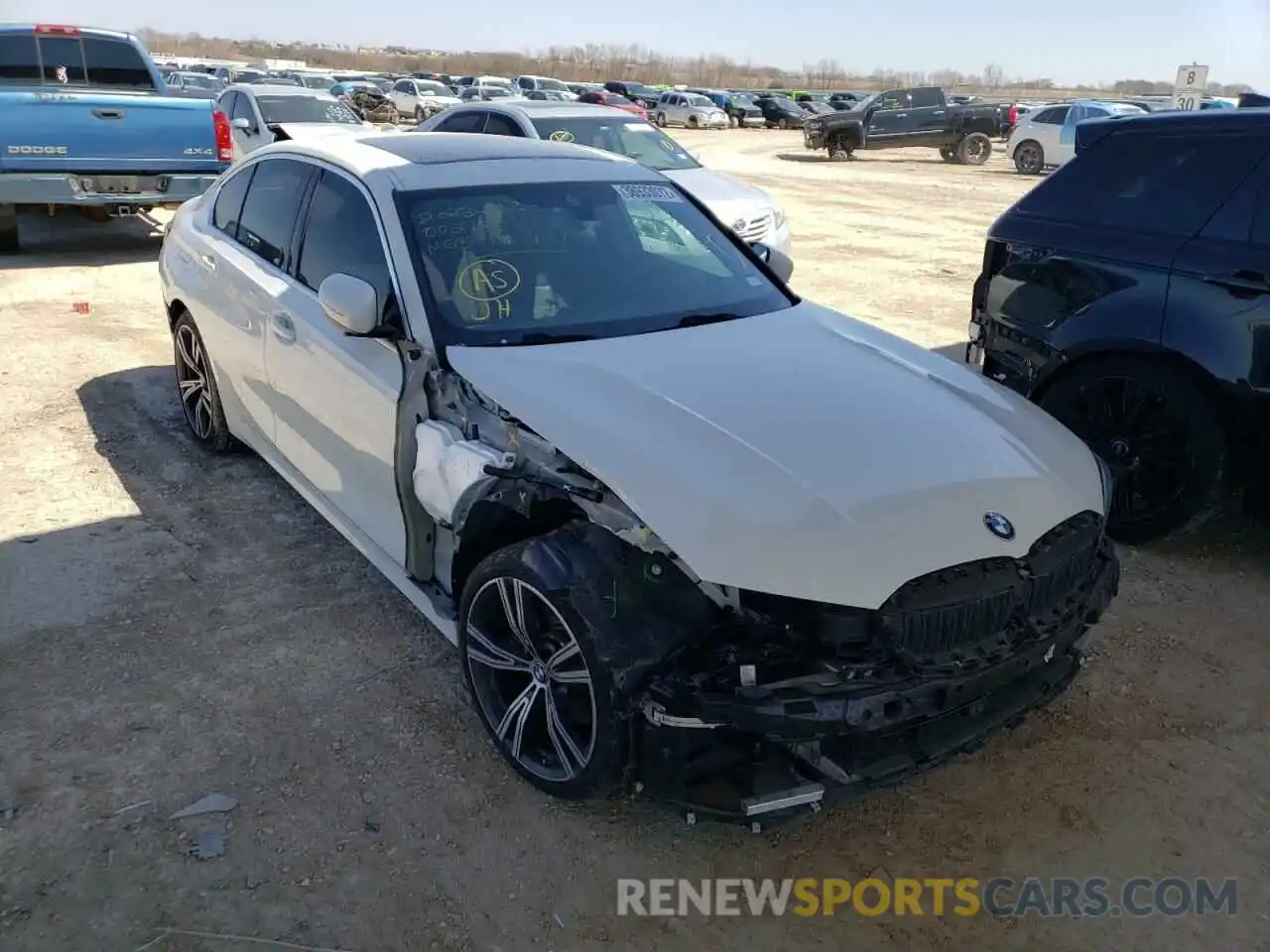 1 Photograph of a damaged car 3MW5R1J02L8B10779 BMW 3 SERIES 2020