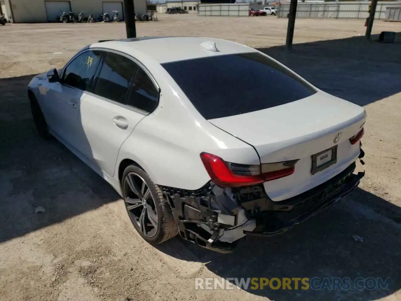 3 Photograph of a damaged car 3MW5R1J02L8B10779 BMW 3 SERIES 2020