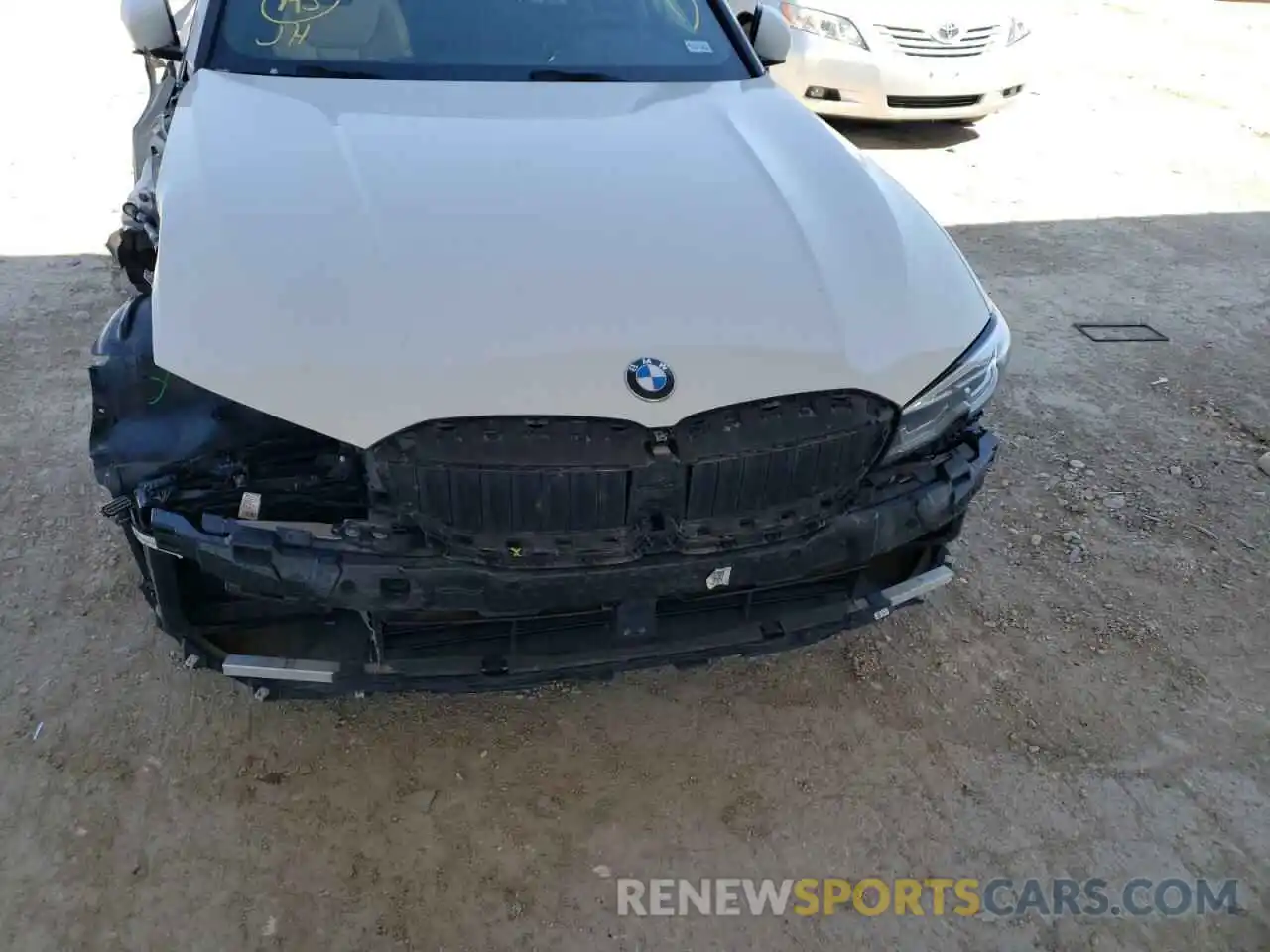 9 Photograph of a damaged car 3MW5R1J02L8B10779 BMW 3 SERIES 2020