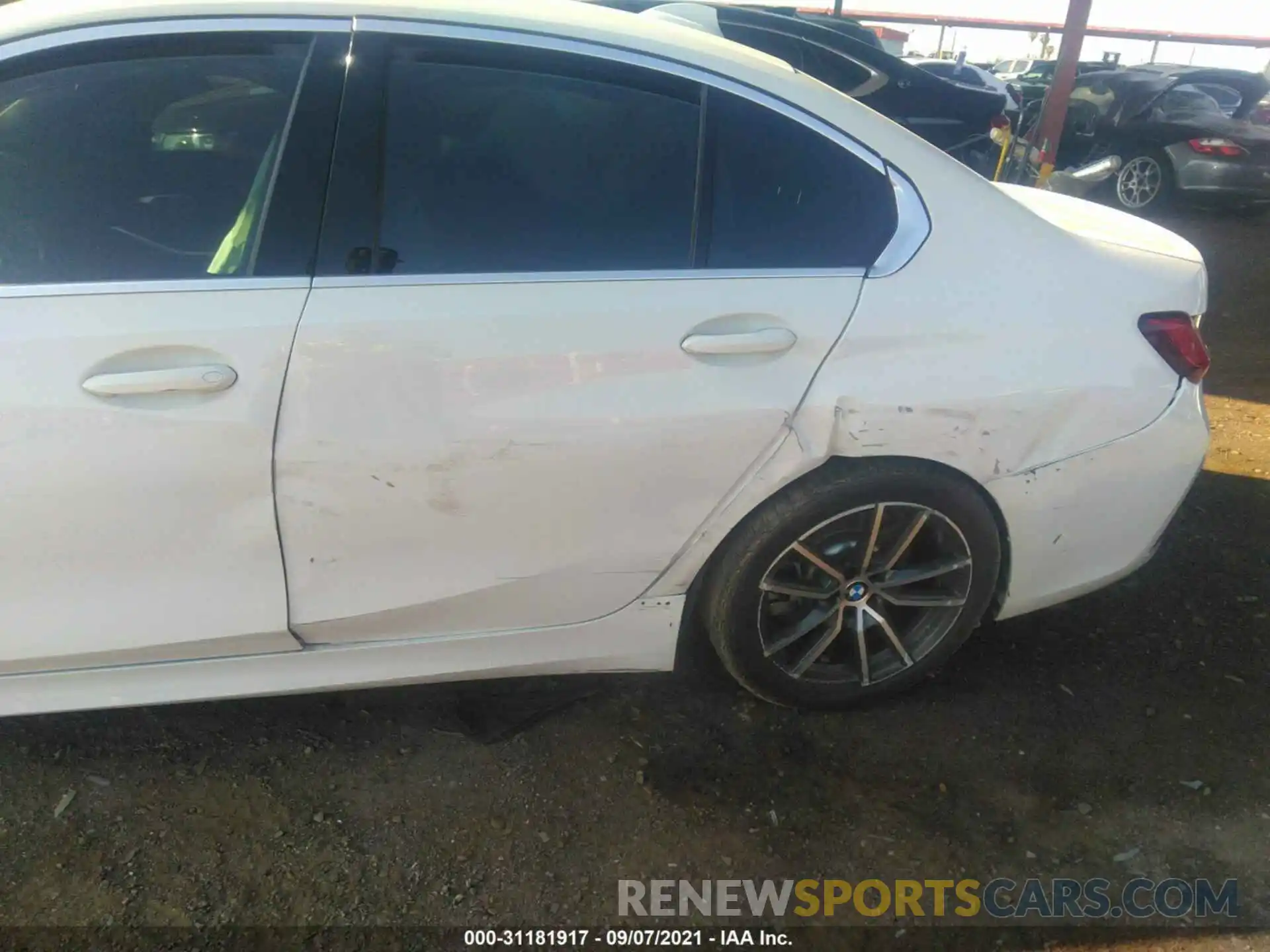 6 Photograph of a damaged car 3MW5R1J02L8B16338 BMW 3 SERIES 2020