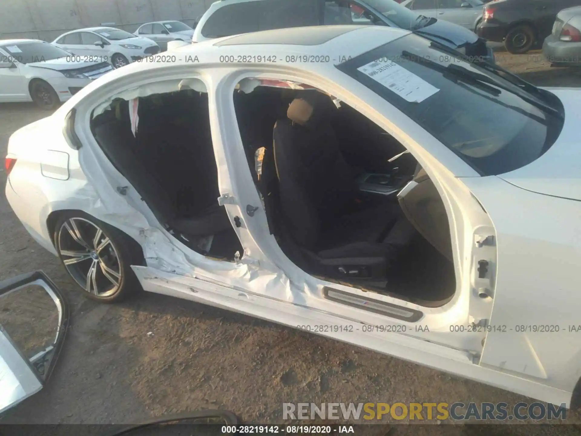6 Photograph of a damaged car 3MW5R1J02L8B18185 BMW 3 SERIES 2020