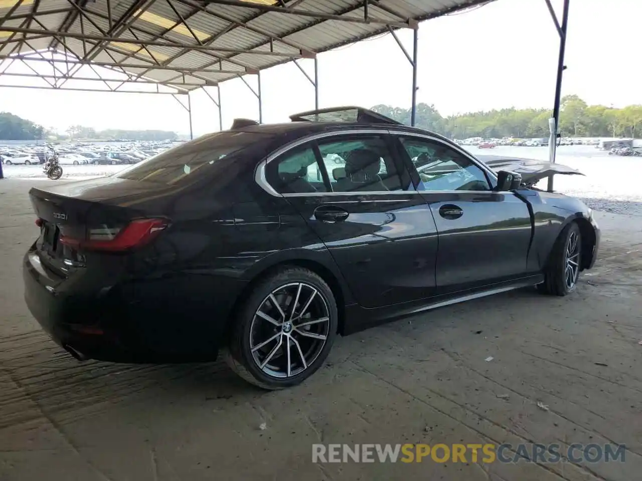 3 Photograph of a damaged car 3MW5R1J02L8B20700 BMW 3 SERIES 2020