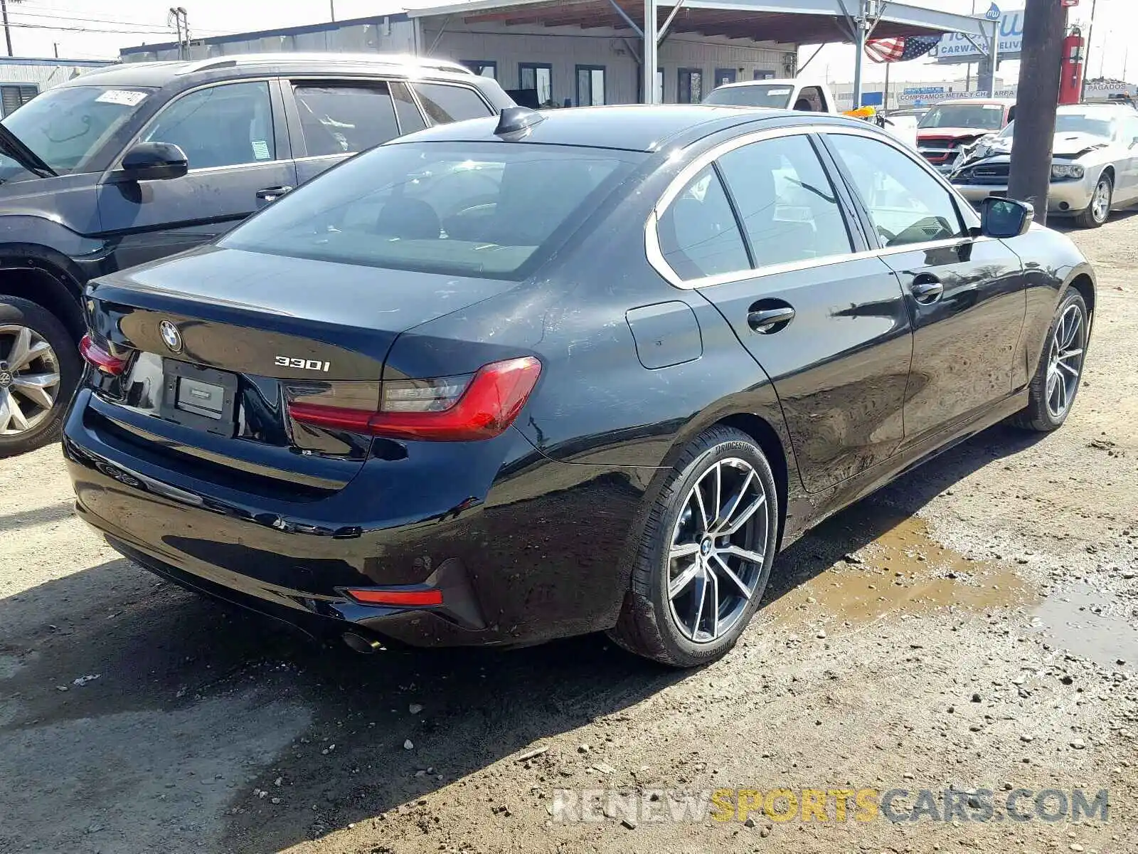 4 Photograph of a damaged car 3MW5R1J02L8B20874 BMW 3 SERIES 2020