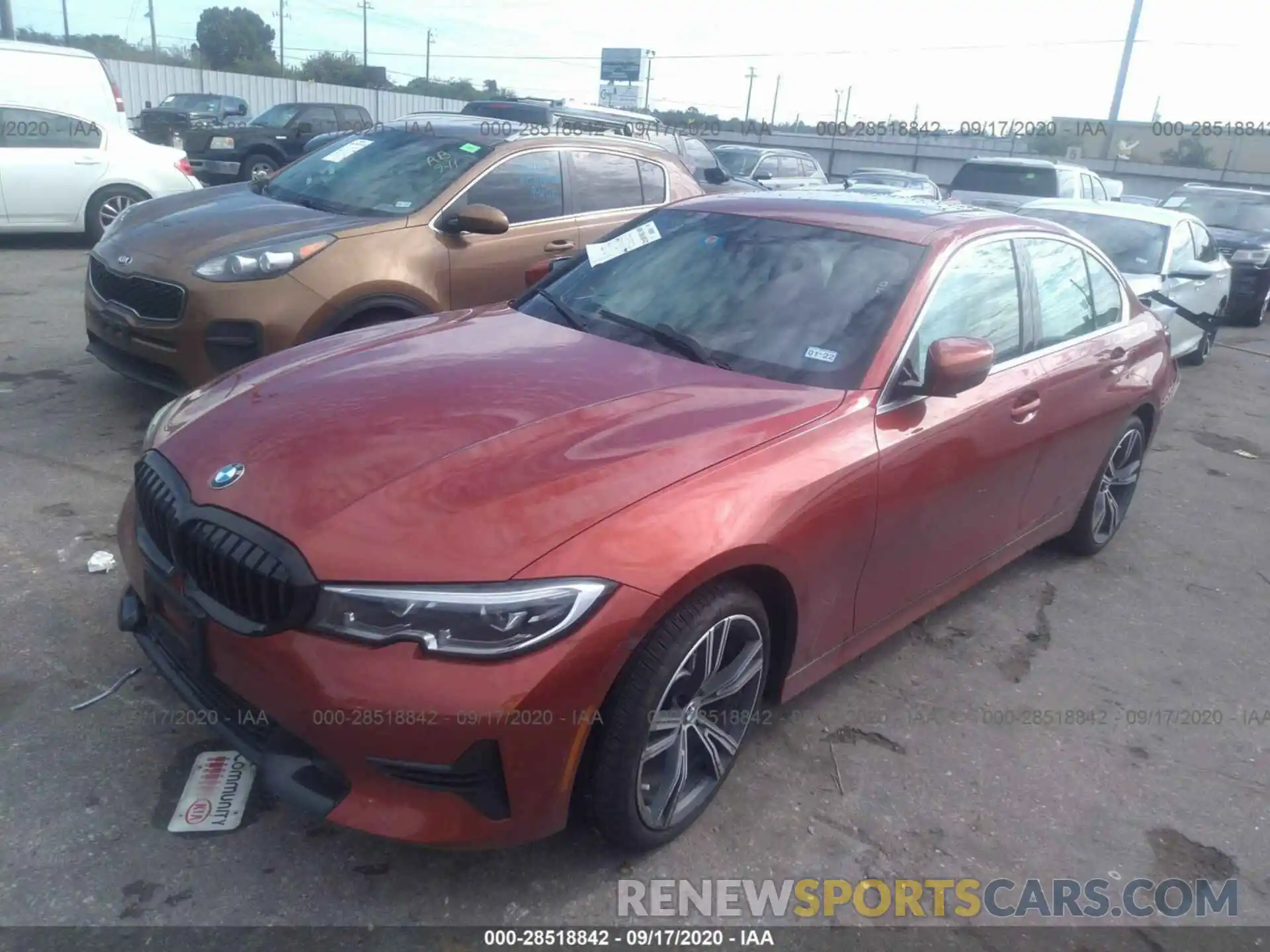 2 Photograph of a damaged car 3MW5R1J02L8B25797 BMW 3 SERIES 2020