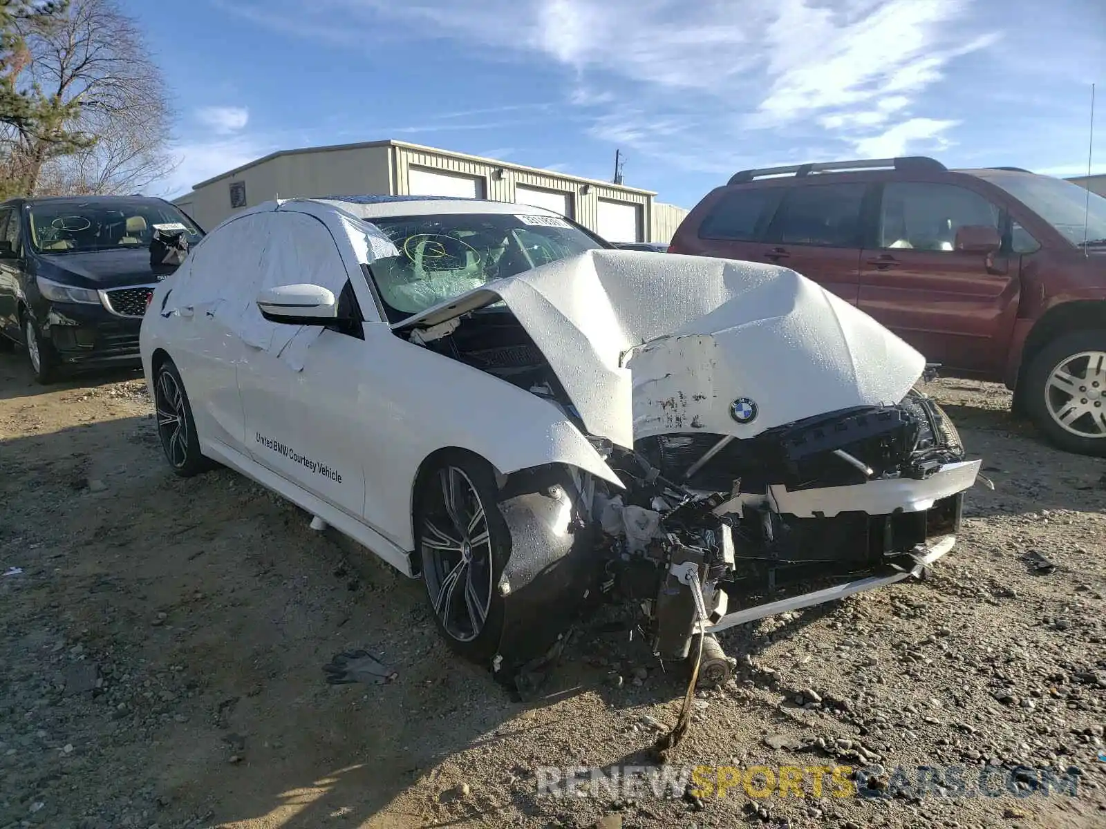 1 Photograph of a damaged car 3MW5R1J02L8B37366 BMW 3 SERIES 2020