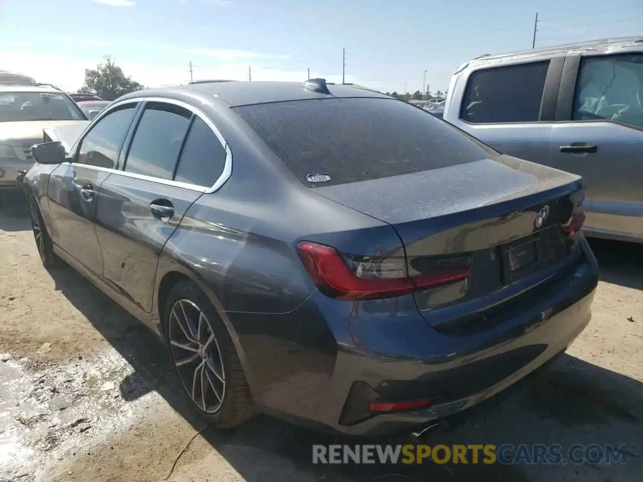 3 Photograph of a damaged car 3MW5R1J02L8B46598 BMW 3 SERIES 2020