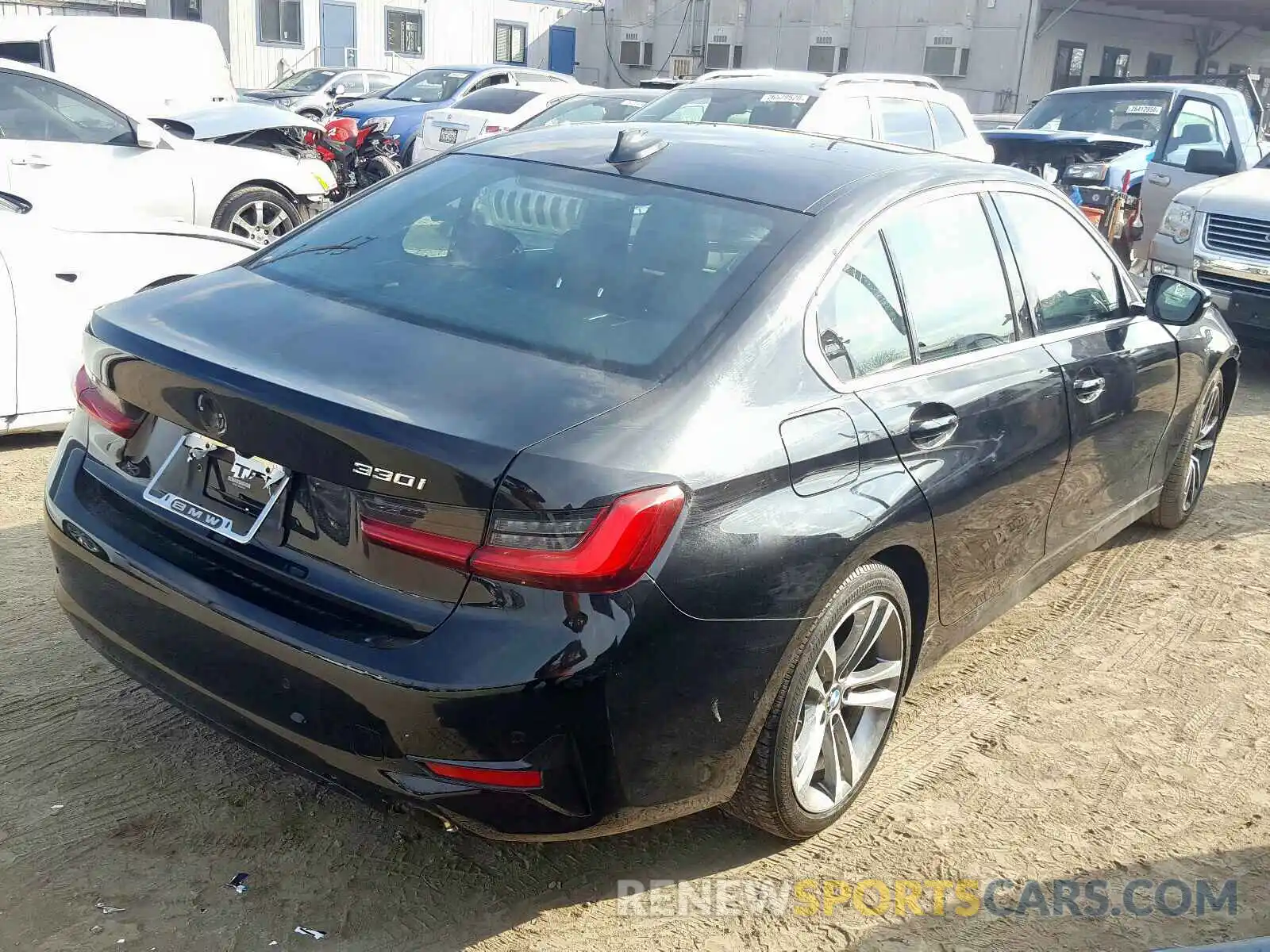 4 Photograph of a damaged car 3MW5R1J03L8B11682 BMW 3 SERIES 2020