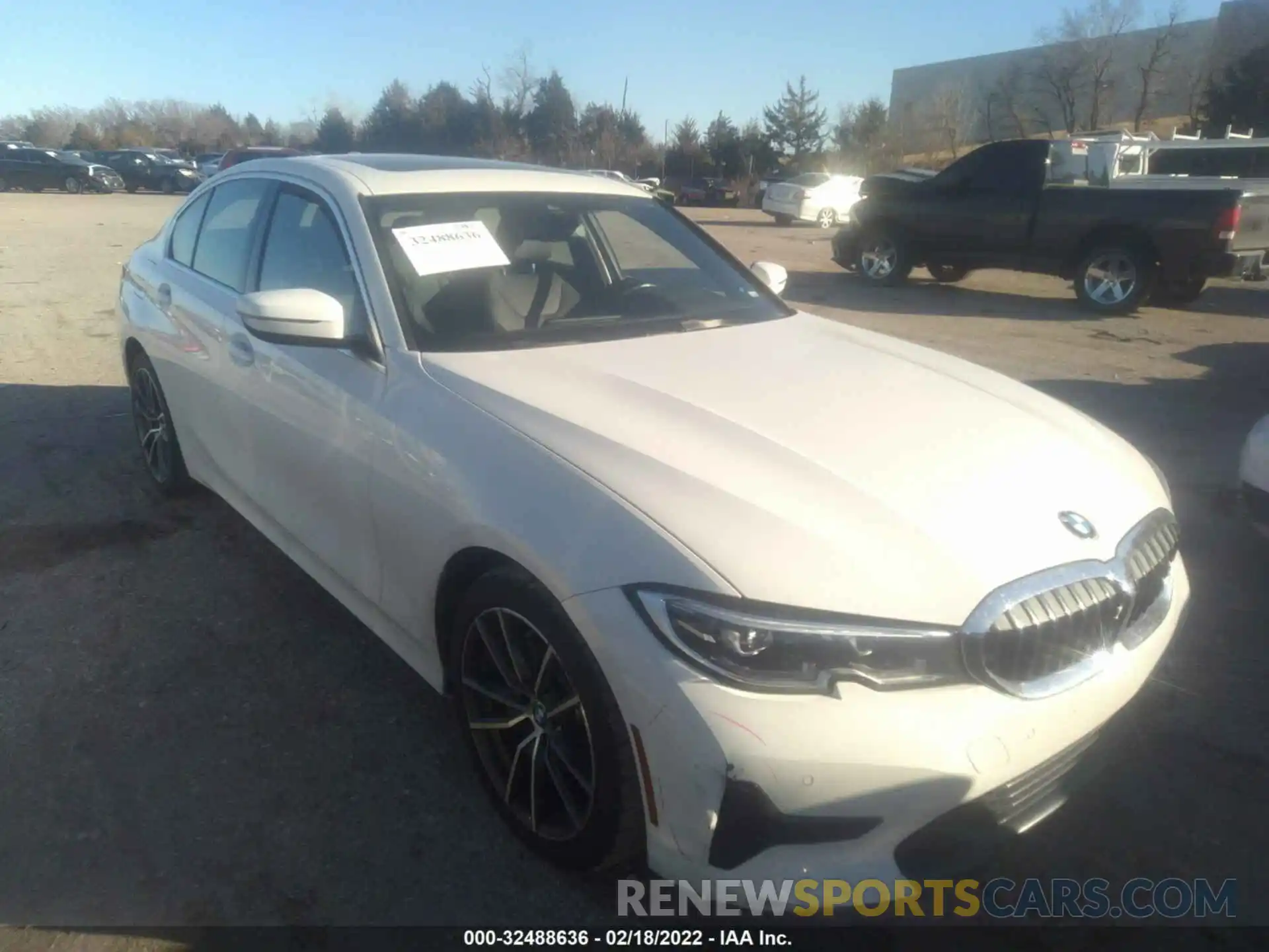 1 Photograph of a damaged car 3MW5R1J03L8B21824 BMW 3 SERIES 2020