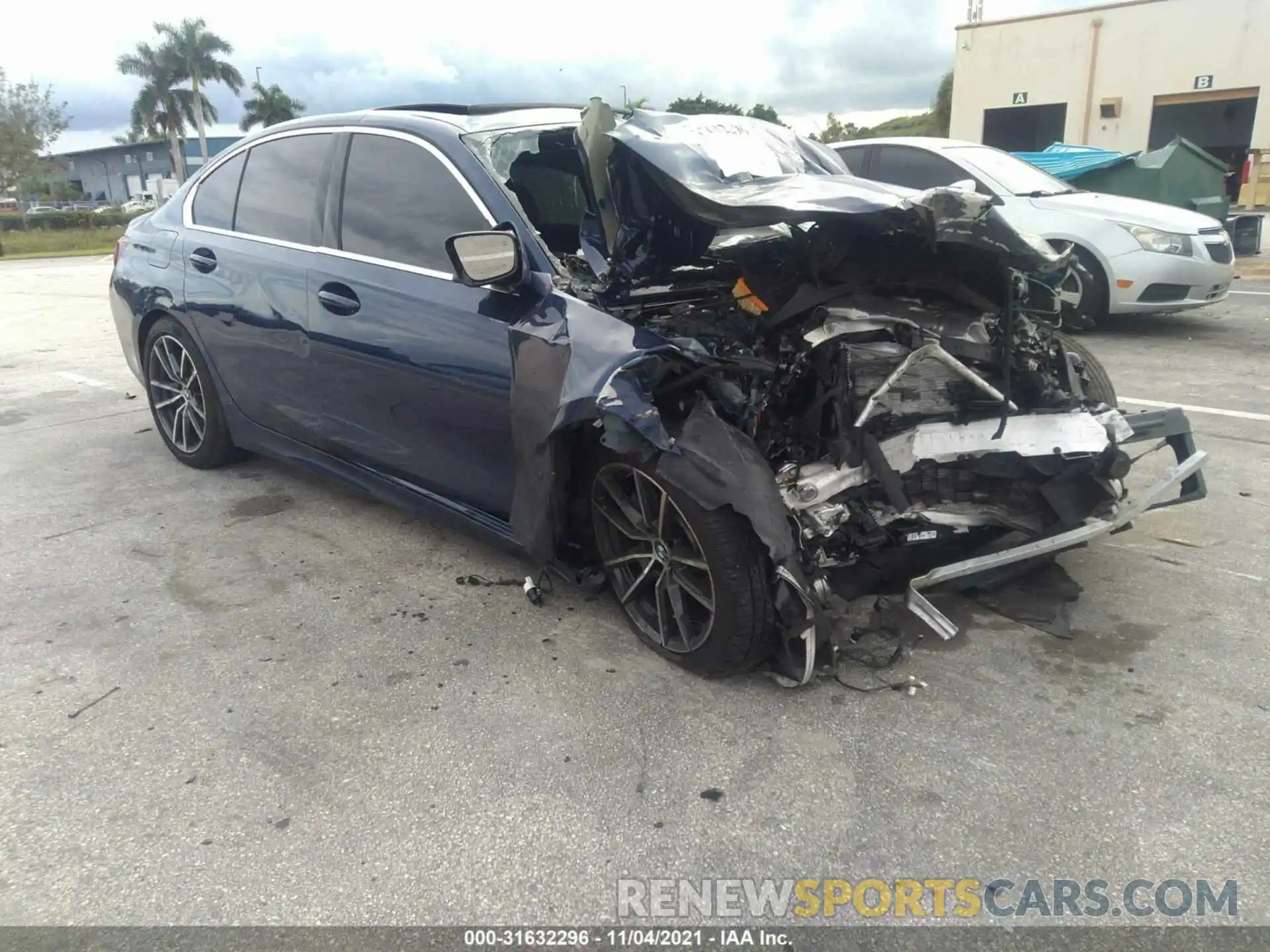 1 Photograph of a damaged car 3MW5R1J03L8B24870 BMW 3 SERIES 2020