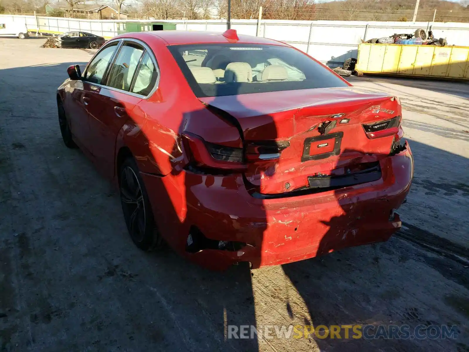 3 Photograph of a damaged car 3MW5R1J03L8B33729 BMW 3 SERIES 2020