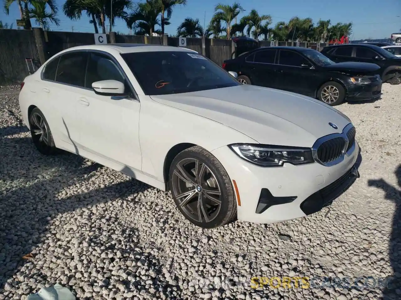 1 Photograph of a damaged car 3MW5R1J03L8B46383 BMW 3 SERIES 2020