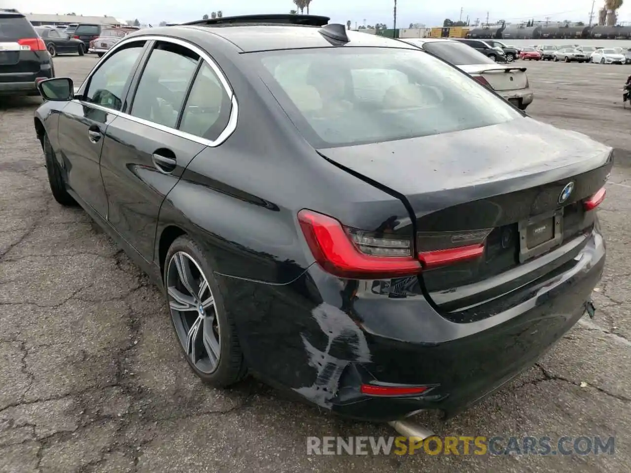 3 Photograph of a damaged car 3MW5R1J04L8B06376 BMW 3 SERIES 2020