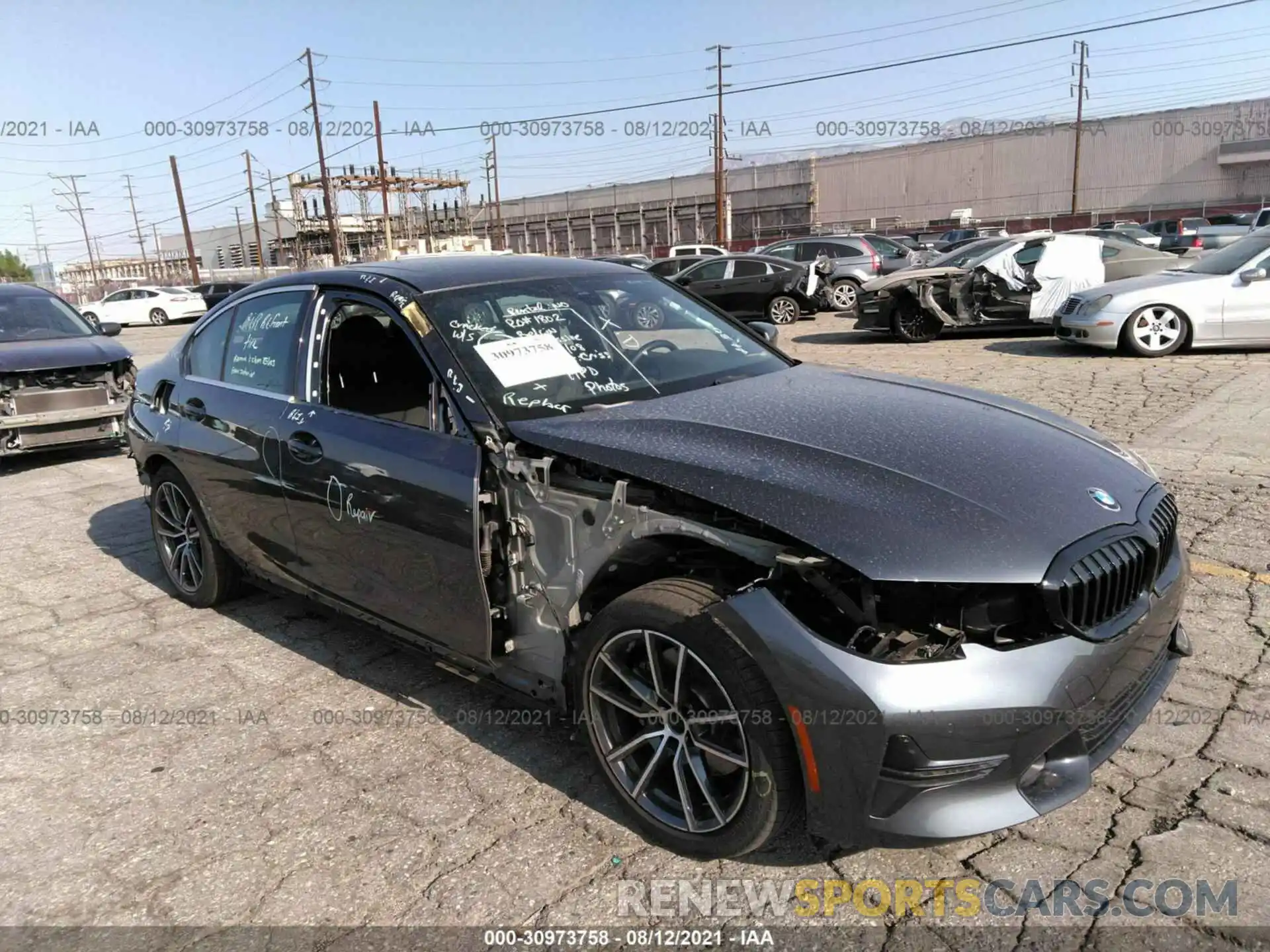 1 Photograph of a damaged car 3MW5R1J04L8B10511 BMW 3 SERIES 2020