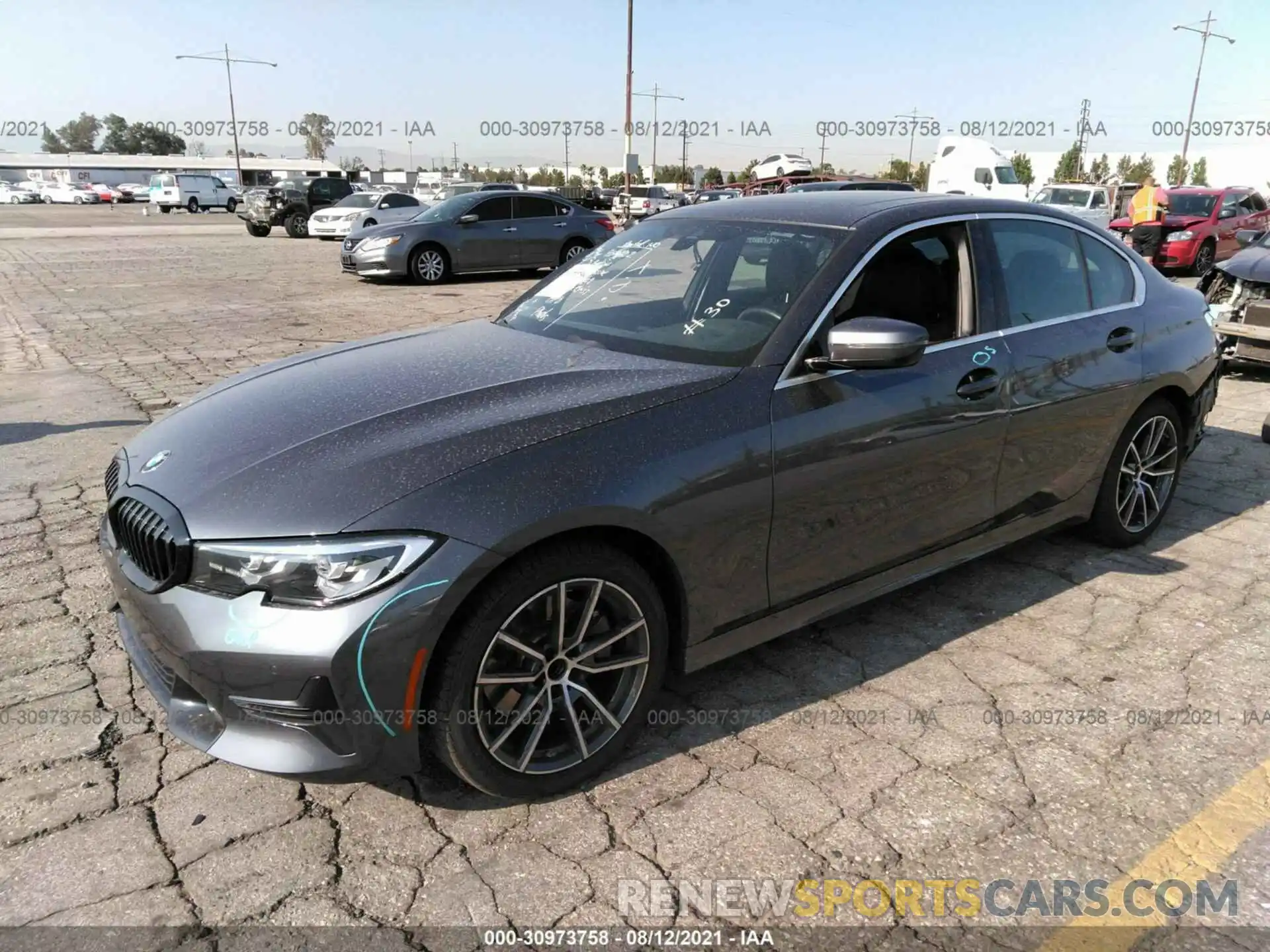 2 Photograph of a damaged car 3MW5R1J04L8B10511 BMW 3 SERIES 2020