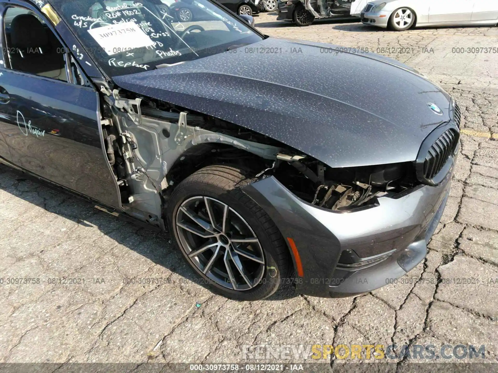 6 Photograph of a damaged car 3MW5R1J04L8B10511 BMW 3 SERIES 2020